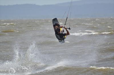 Kitesurf Report from San Jorge:  Strong,  Side Onshore Wind
